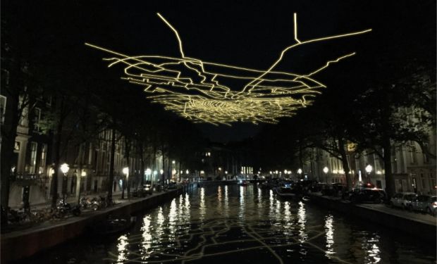 impressie_amsterdam_light_festival_-_stadstaren_-_vouw.png